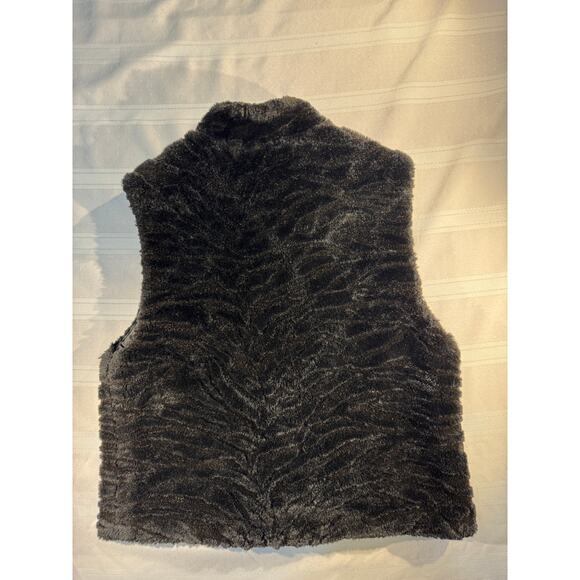 Preston & York Faux Fur Vest – Black Plush Zip Front – Size S - Picture 5 of 5